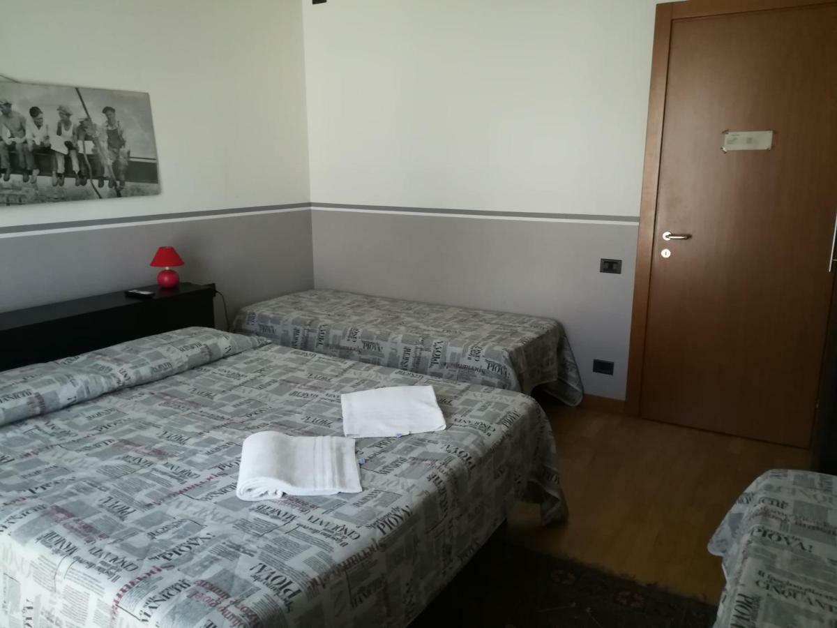 Mirabell Hotel Trezzo sull'Adda Bagian luar foto